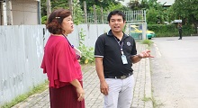 height='105'